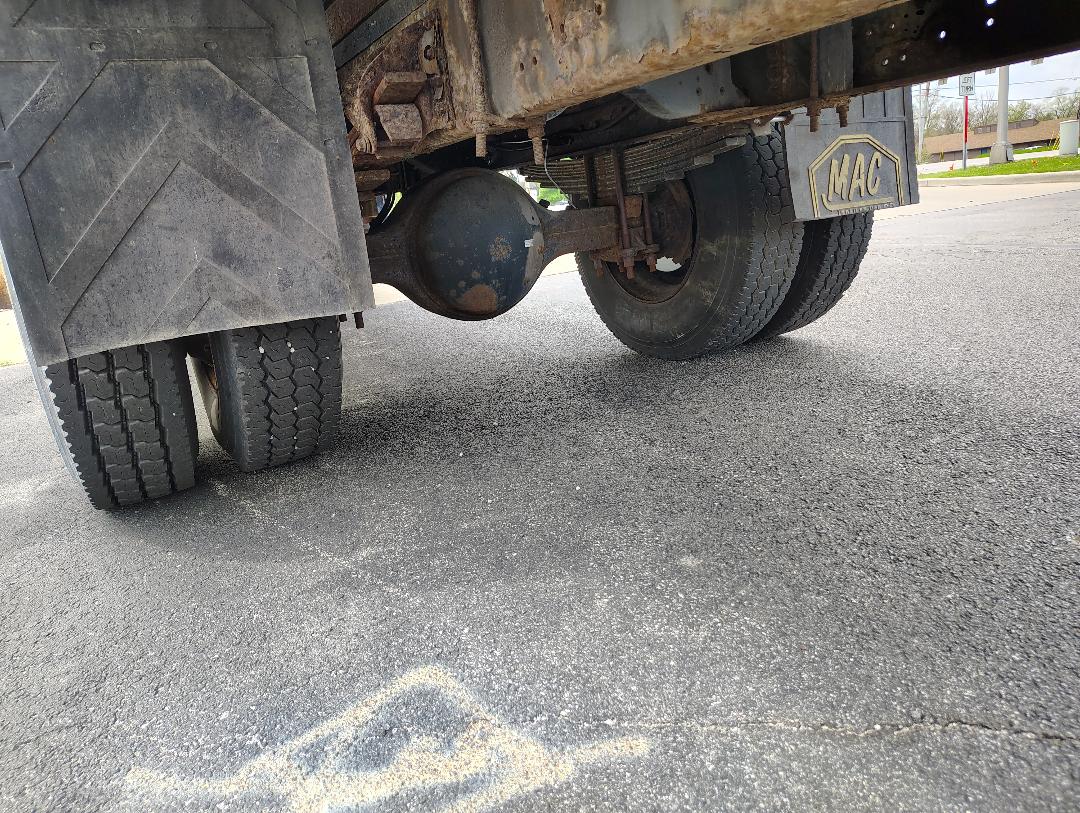 1998 GMC C6500 - Image 13